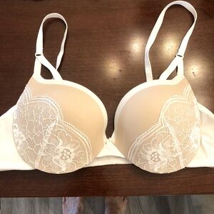 Maidenform Bra 36B